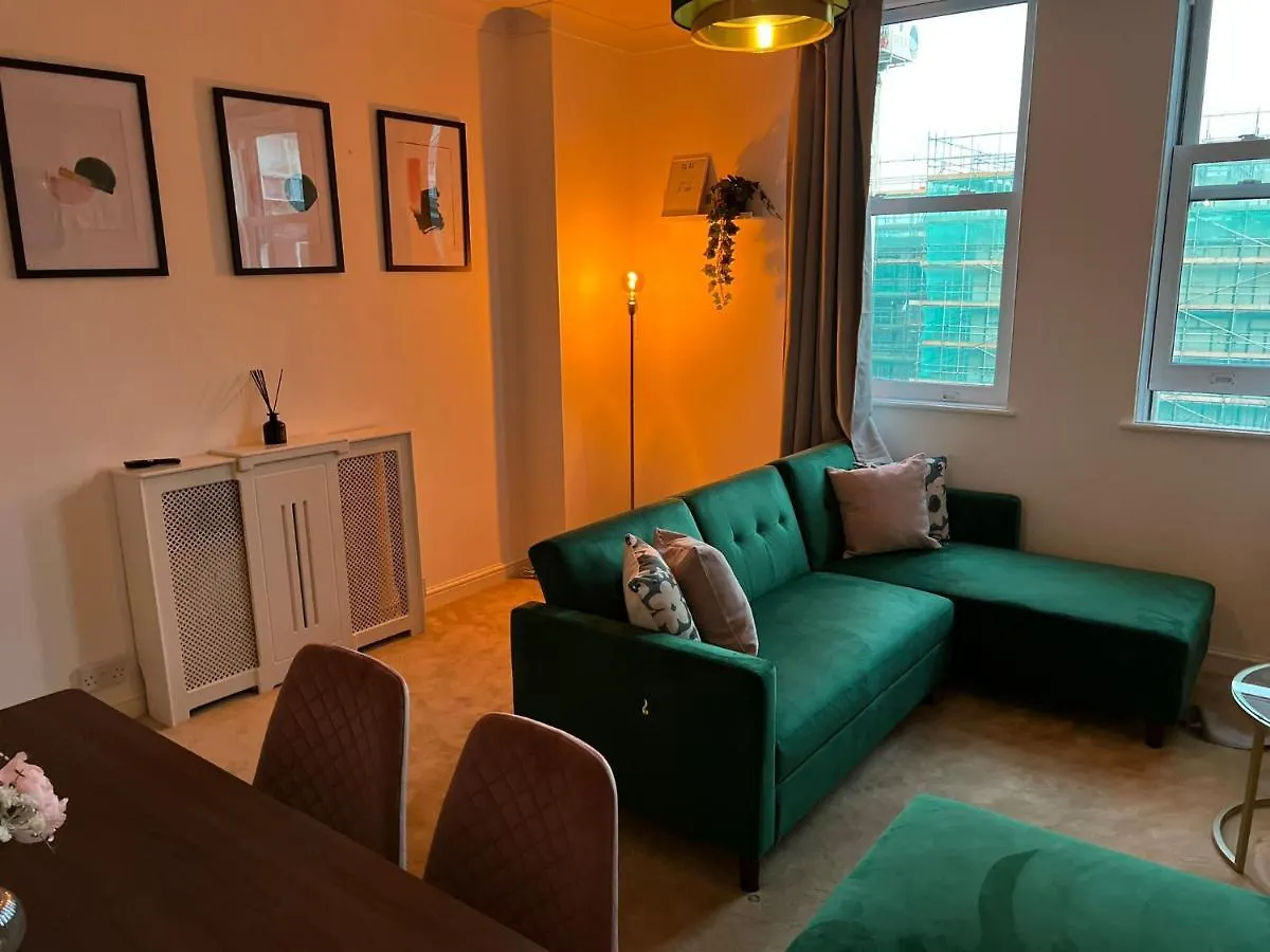 Serene Ocean Side Apartment Btn 브라이턴 영국